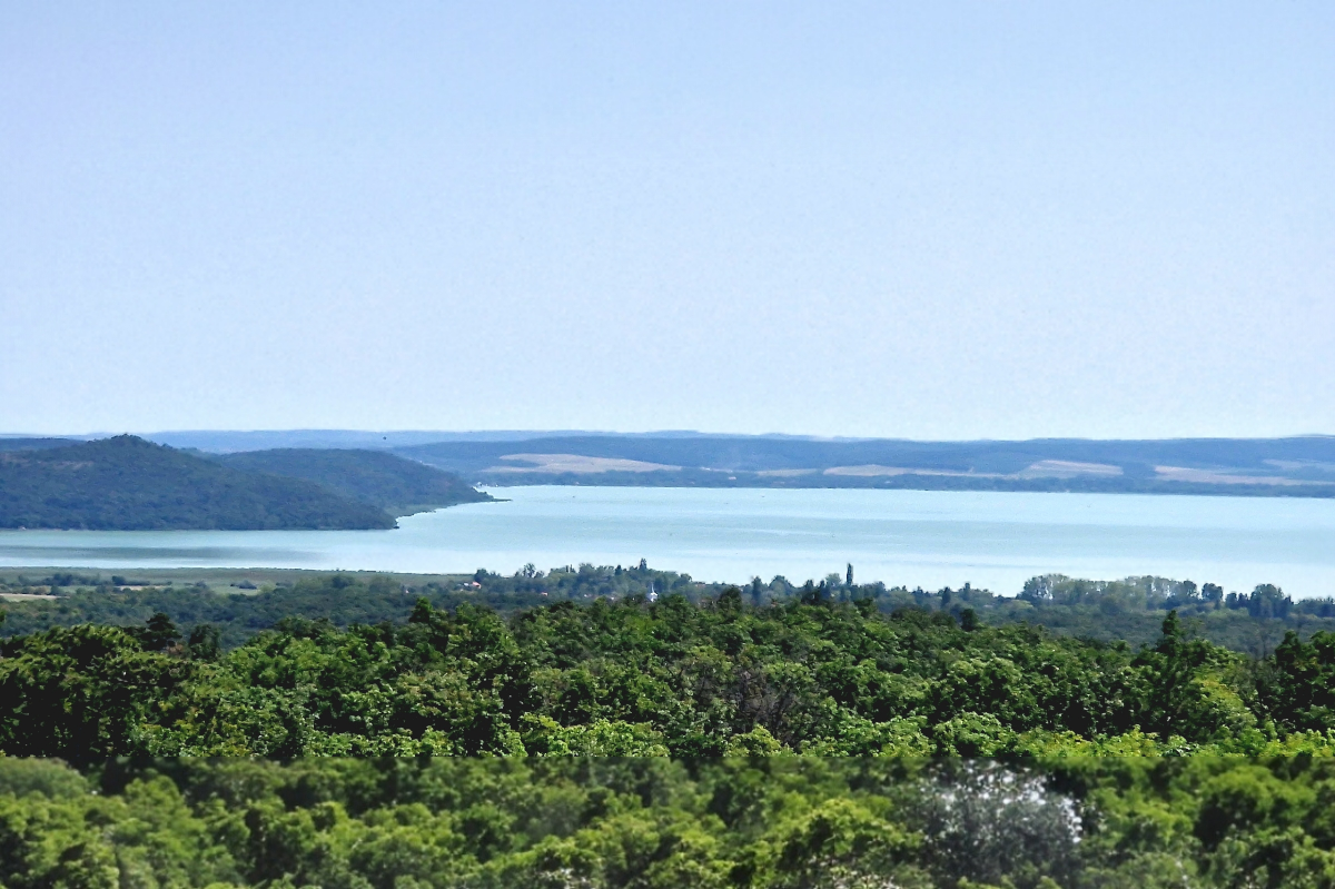 Kilátás a Vendégházból